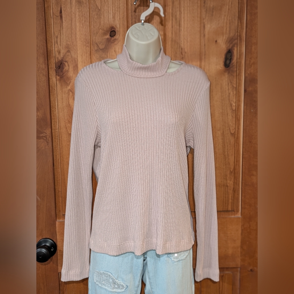 Splendid Pink Ribbed Cutout Mock T-Neck‎ Top